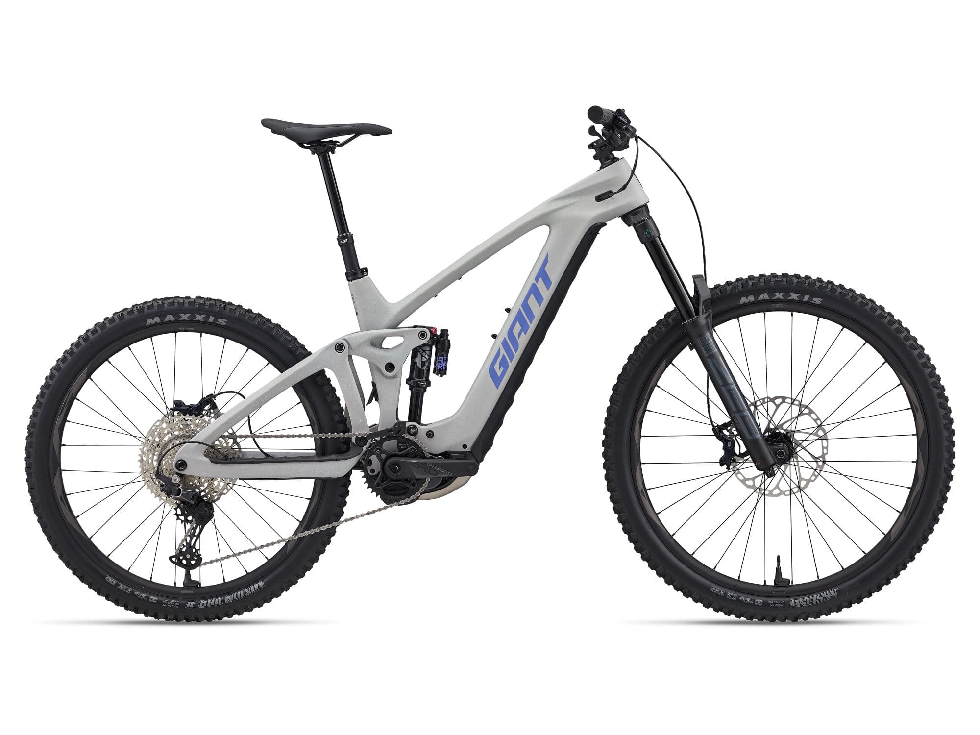 REIGN ADVANCED- E-2 CARBONO
